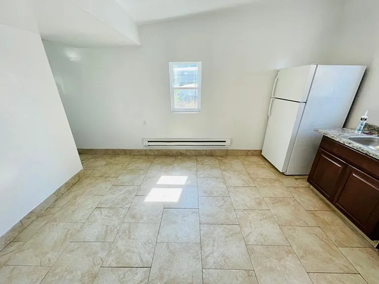 315 Swope Ave — Photo 3