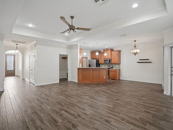 5th image of 7166 Lake Placid Dr