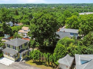 11 Brinkley St, Providence, RI 02909