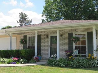 204 Lakeland Blvd, Swansea, IL