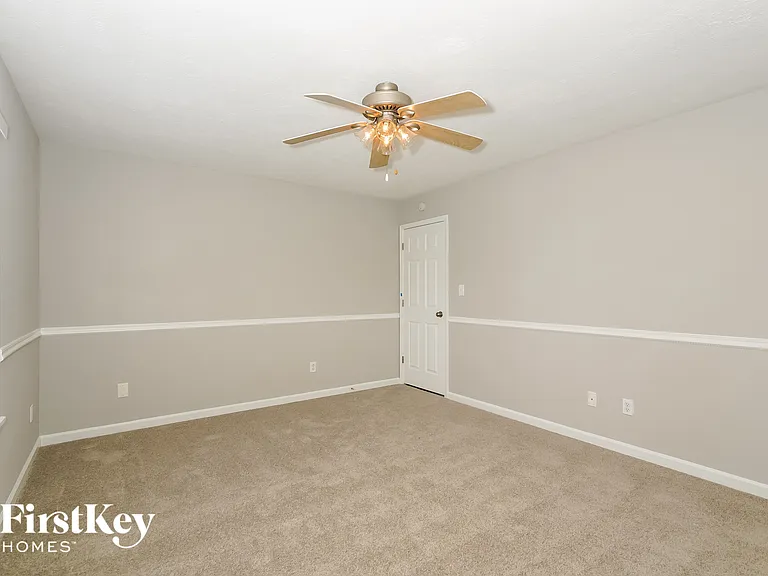 5631 Willowridge Ct — Photo 8