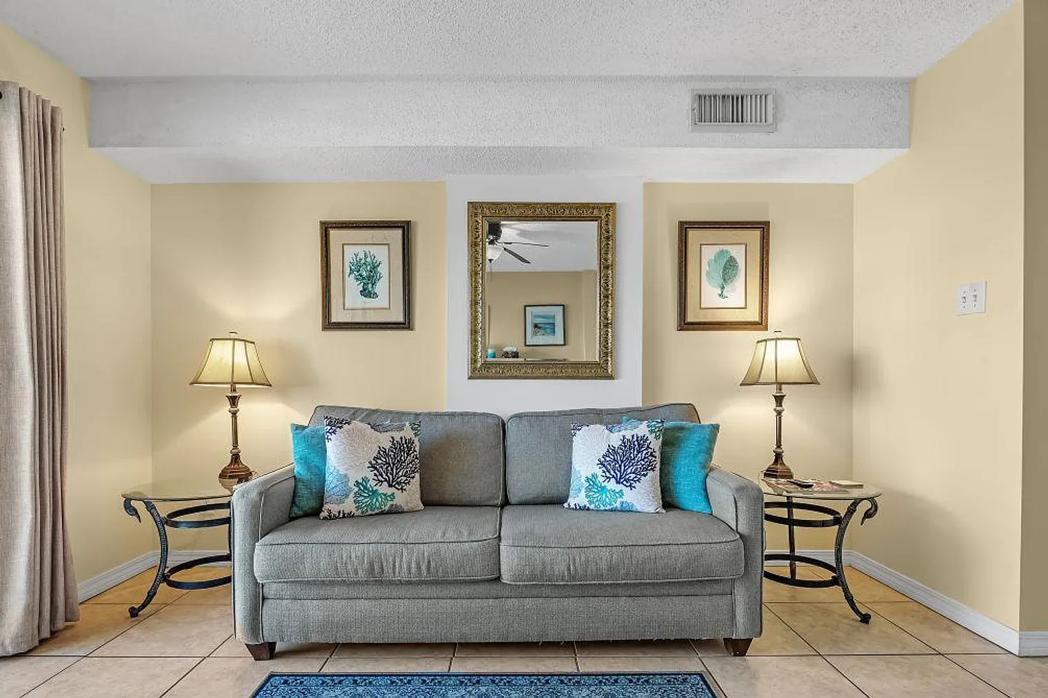1 bed, 2.0 bath, 796 sqft, $3,562 — Photo 2