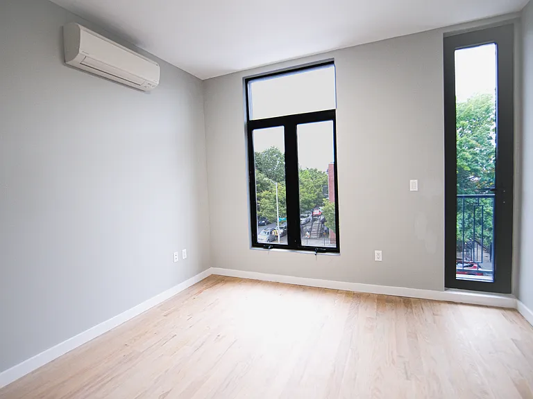 2819 Clarendon Rd #3A — Photo 12