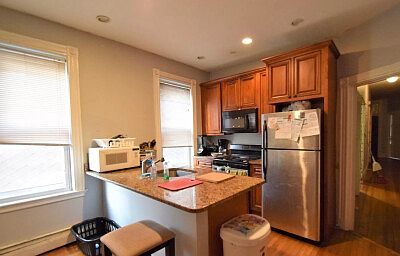 1st image of 32 Cherokee St #2C