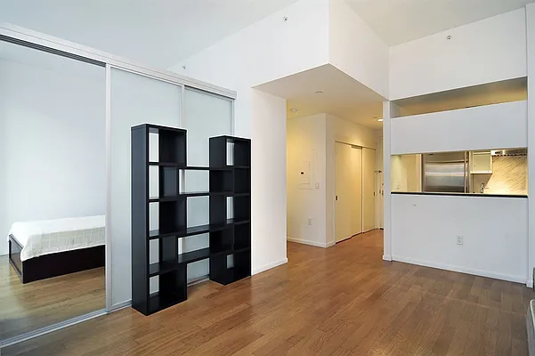 Rented by Corcoran | media 23