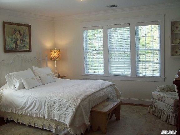 5th image of 6 Rosebud Ln