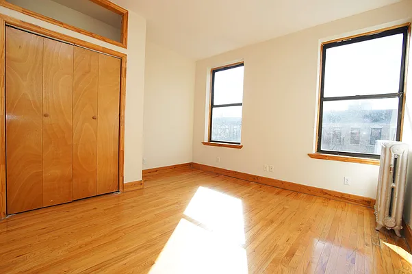 Rented by Bold New York | media 49