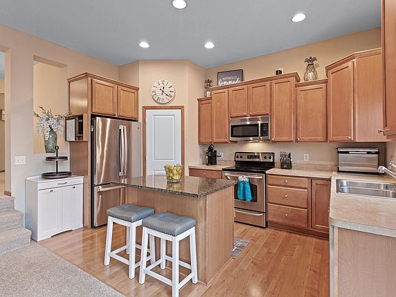 5th image of 11159 76th Ln NE