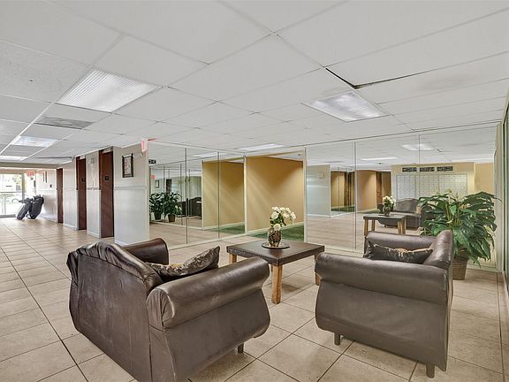 4th image of 2000 Atlantic Shores Boulevard #415