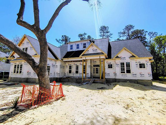2nd image of 128 Lantana Circle