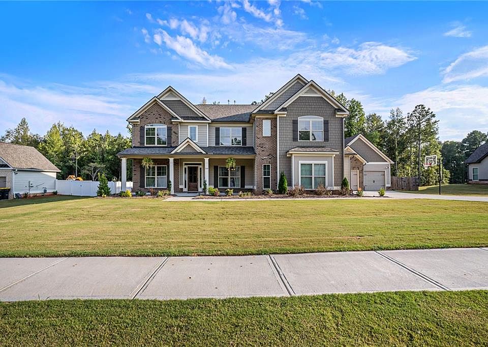 1st image of 164 Peppertree Dr