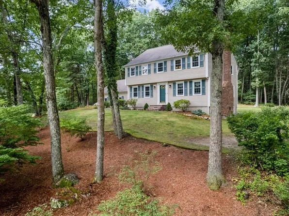 10 Higate Rd, Chelmsford, MA 01824