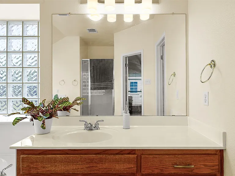 6006 Barletta Dr — Photo 18