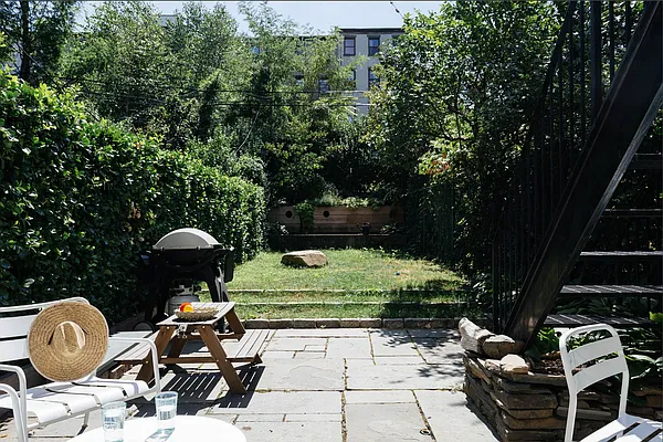 Rented by Owner | media 19