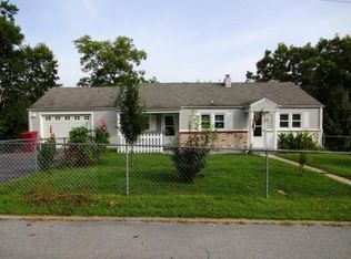 518 Highland Rd W, Johnson City, TN 37604