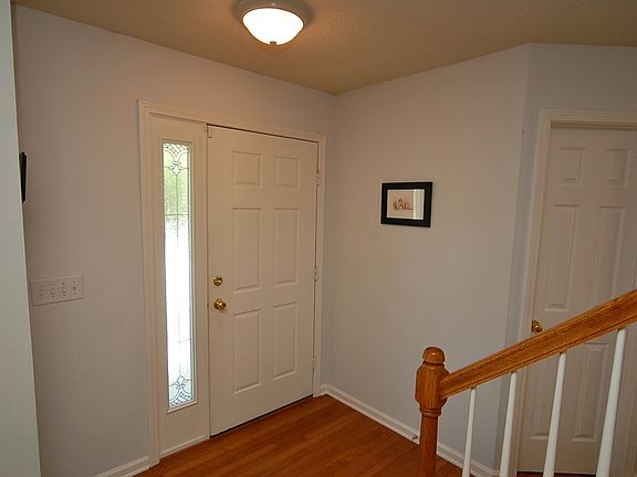 2nd image of 6613 Ivystone Dr