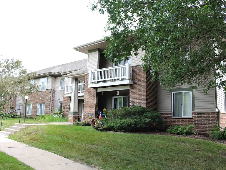Seminole Woods Apartments — Photo 13