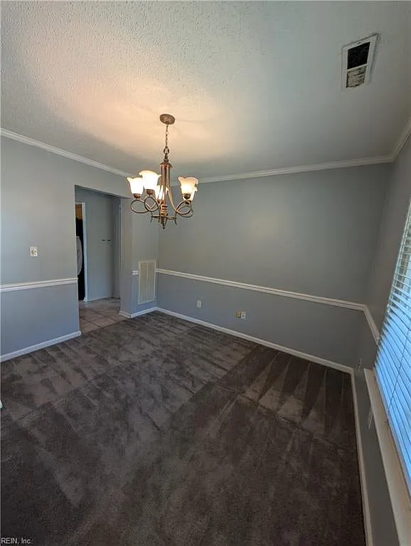 3 bed, 2.5 bath, 1675 sqft, $2,195 — Photo 3