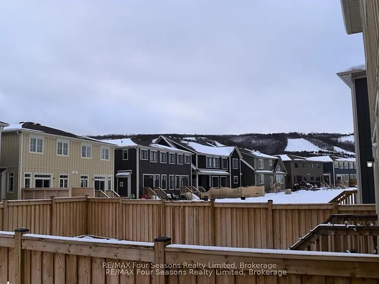 309 Yellow Birch Cres — Photo 25