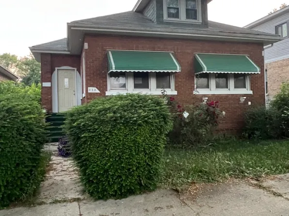 638 S 22nd Ave, Bellwood, IL 60104