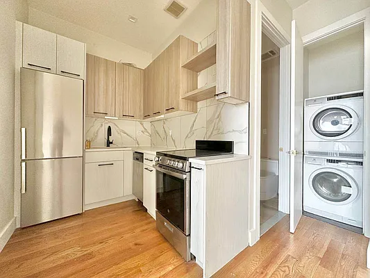 Rented by Doorway NYC, LLC | media 4