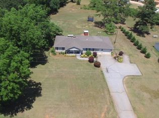 1906 Mount Olivet Rd, Hartwell, GA 30643