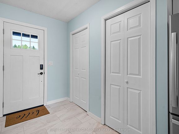 4th image of 2565 Horn Ln