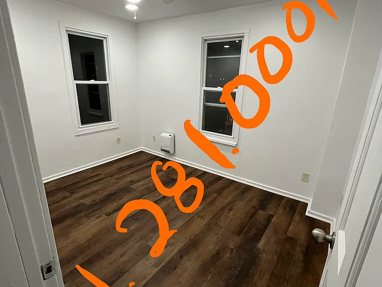 538 E Pine St — Photo 6