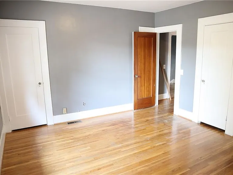 1696 East Ave — Photo 11