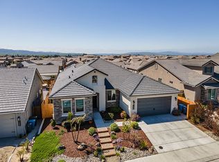 1640 Castlerock Dr, Hollister, CA 95023