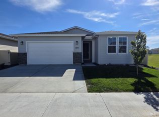 5979 W Parachute Dr, Meridian, ID 83646