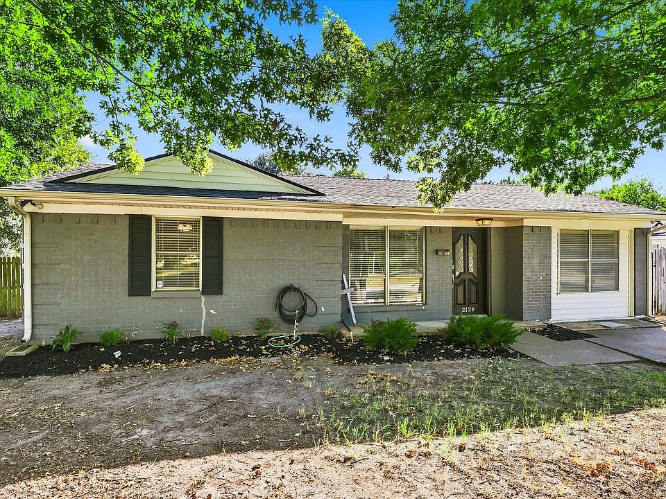 1st image of 2129 Diane Dr