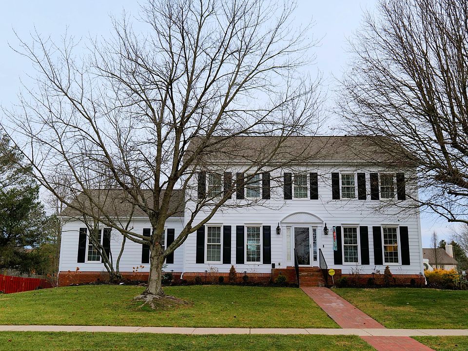 1st image of 2124 Antigua Dr