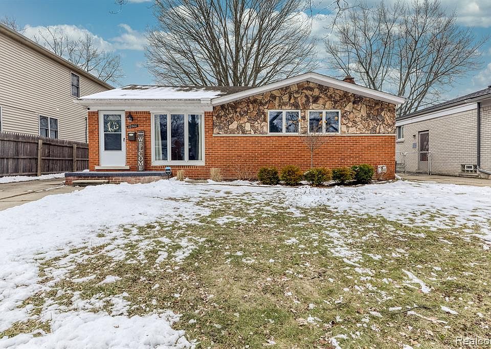 22500 Socia St, Saint Clair Shores, MI 48082 Zillow