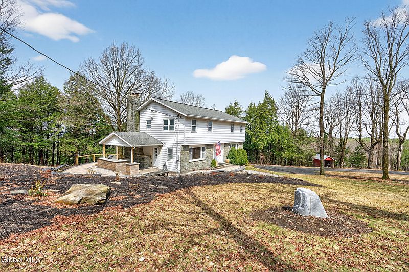 3rd image of 54 High Point Road