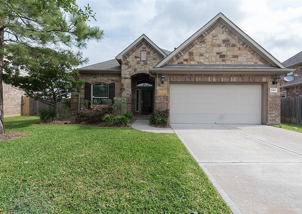1st image of 21106 Barrett Creek Ln