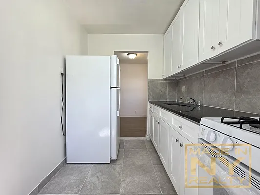 Rented by Made In NY Realty | media 2