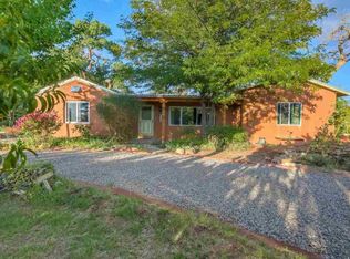 3110 9th St NW, Albuquerque, NM 87107