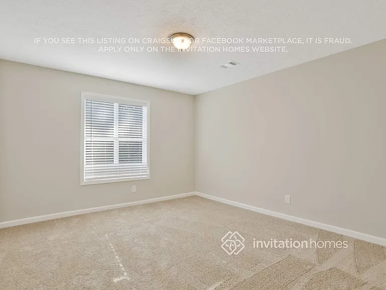 1136 Norfolk Dr NW — Photo 14
