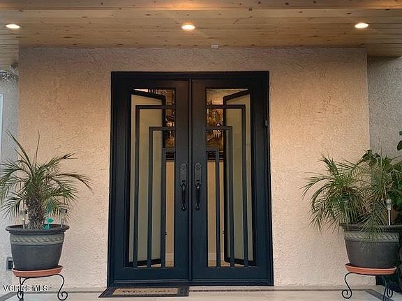 3rd image of 7721 Kraft Ave
