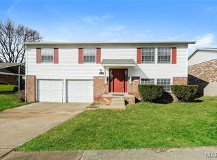 2519 Millvalley Dr, Florissant, MO 63031