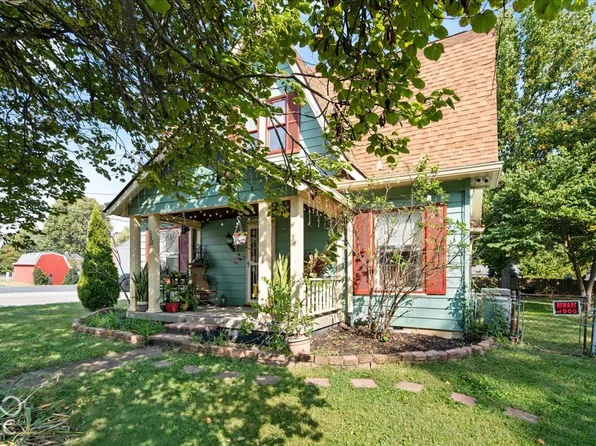 11822 Center St, Indianapolis, IN 46236