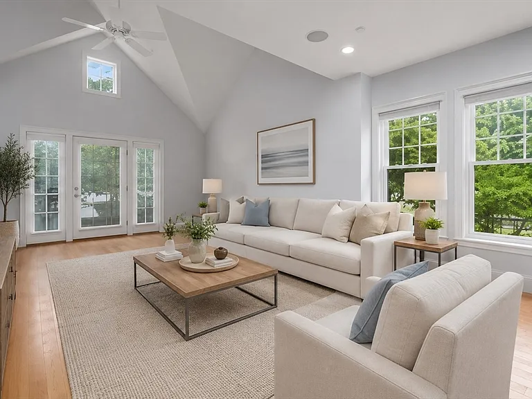 60 Graystone Cir #60 — Photo 3