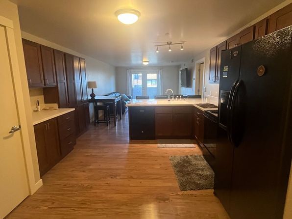 210 S Cottonwood Rd #205