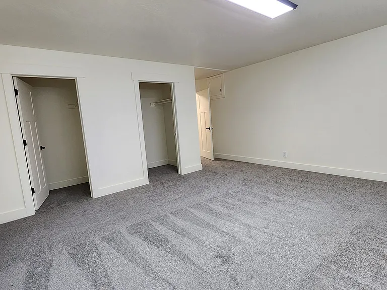 167 W Center St — Photo 26