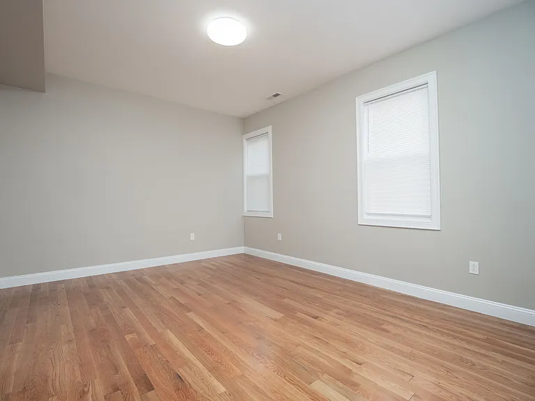 45 Crawford St #1 — Photo 18