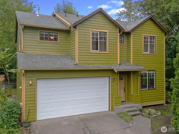 19414 77th Place NE, Kenmore, WA 98028