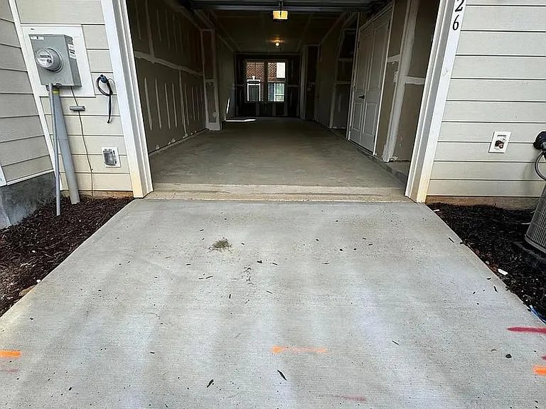 6326 Cleburne Ct — Photo 3