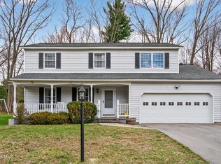 7 Gloucester Street, Clifton Park, NY 12065