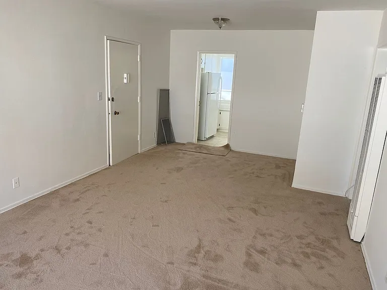 11844 Mayfield Ave — Photo 20